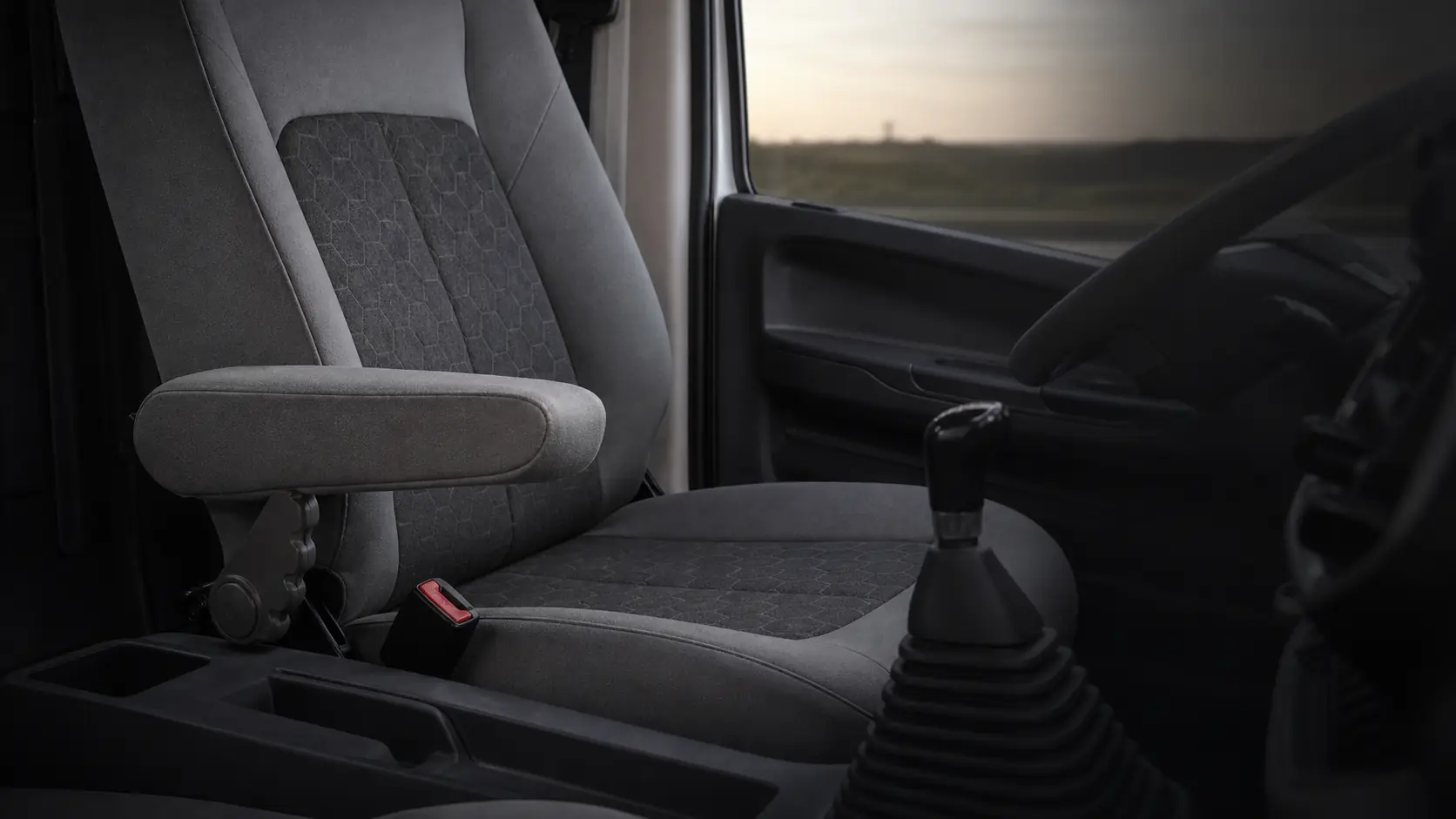 Siège ergonomique en tissu et accoudoir réglable du JMC Carrying Plus